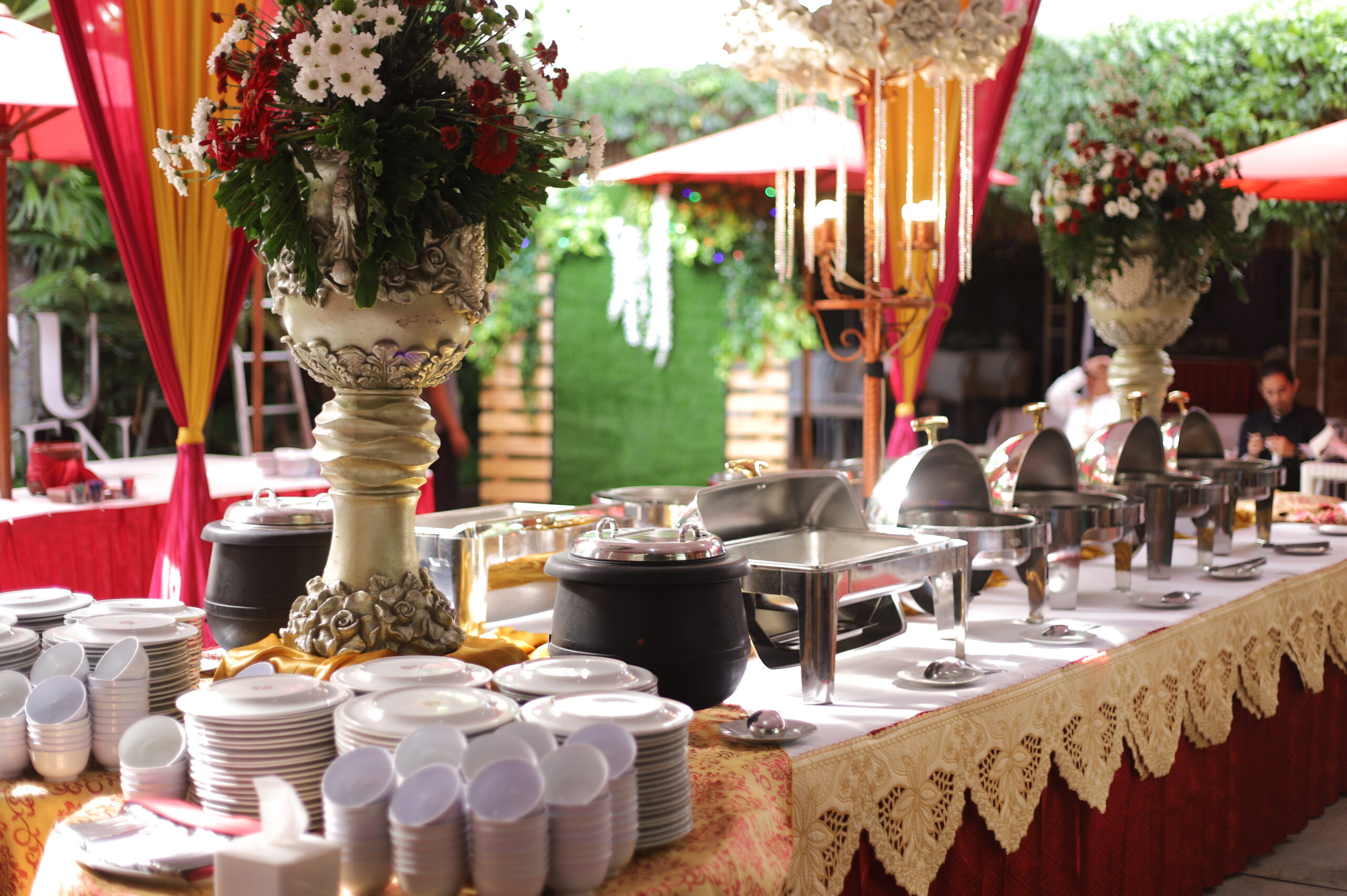 ceremony-arch-wedding-arch-wedding-wedding-moment-decorations-decor-wedding-decorations